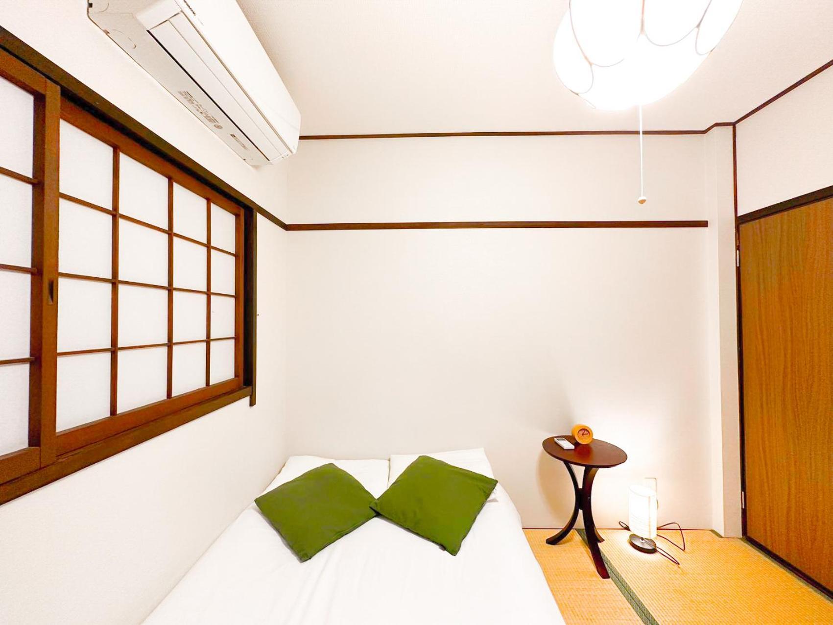 Funhouse-To North Umeda Guestresidence Osaka Kamer foto